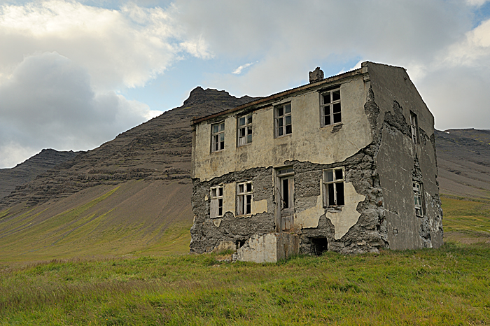 Stapadalur